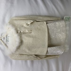 New Bonniejean cream with fur 2 pieces girl set size 8